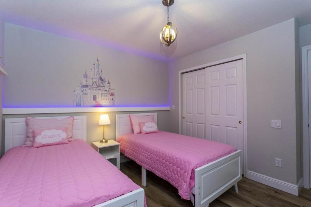 6 Bedrooms Pool And Game Room - 2 Miles To Disney 7817 ออร์ลันโด ภายนอก รูปภาพ